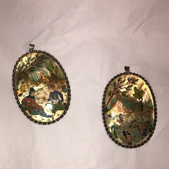 Hand Painted Mother of Pearl Asian Scene Pendant 2 5/8